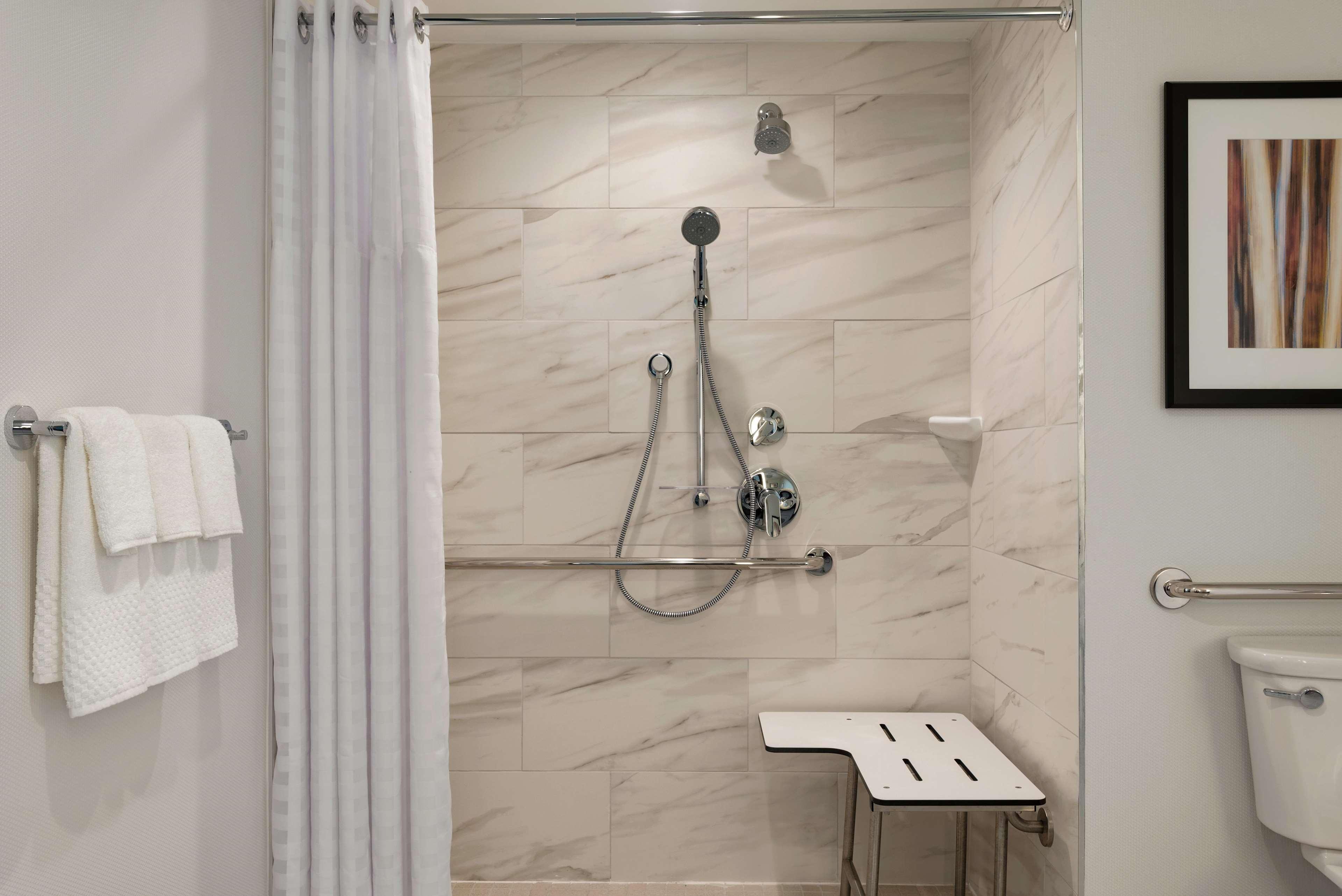 Embassy Suites By Hilton Noblesville Indianapolis Conv Ctr Екстериор снимка