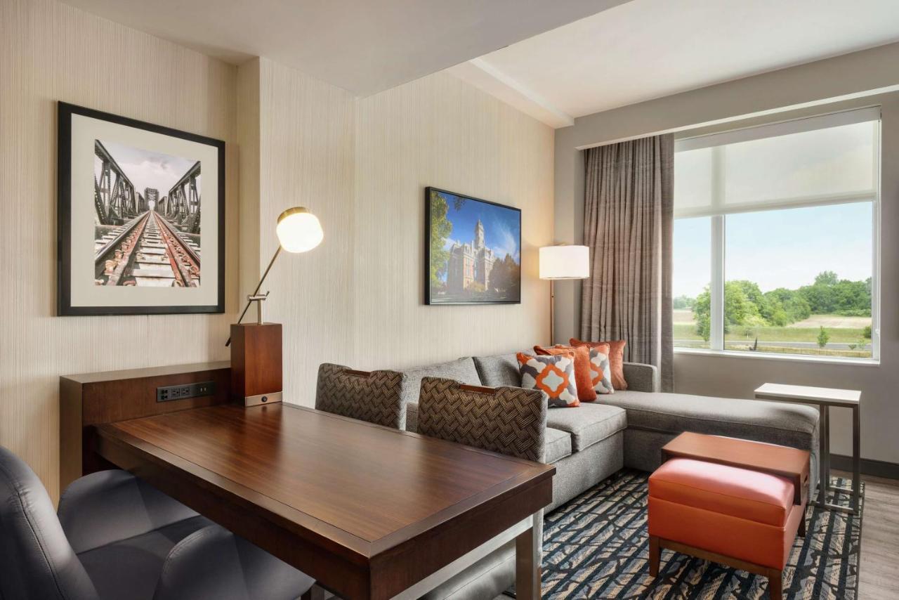 Embassy Suites By Hilton Noblesville Indianapolis Conv Ctr Екстериор снимка