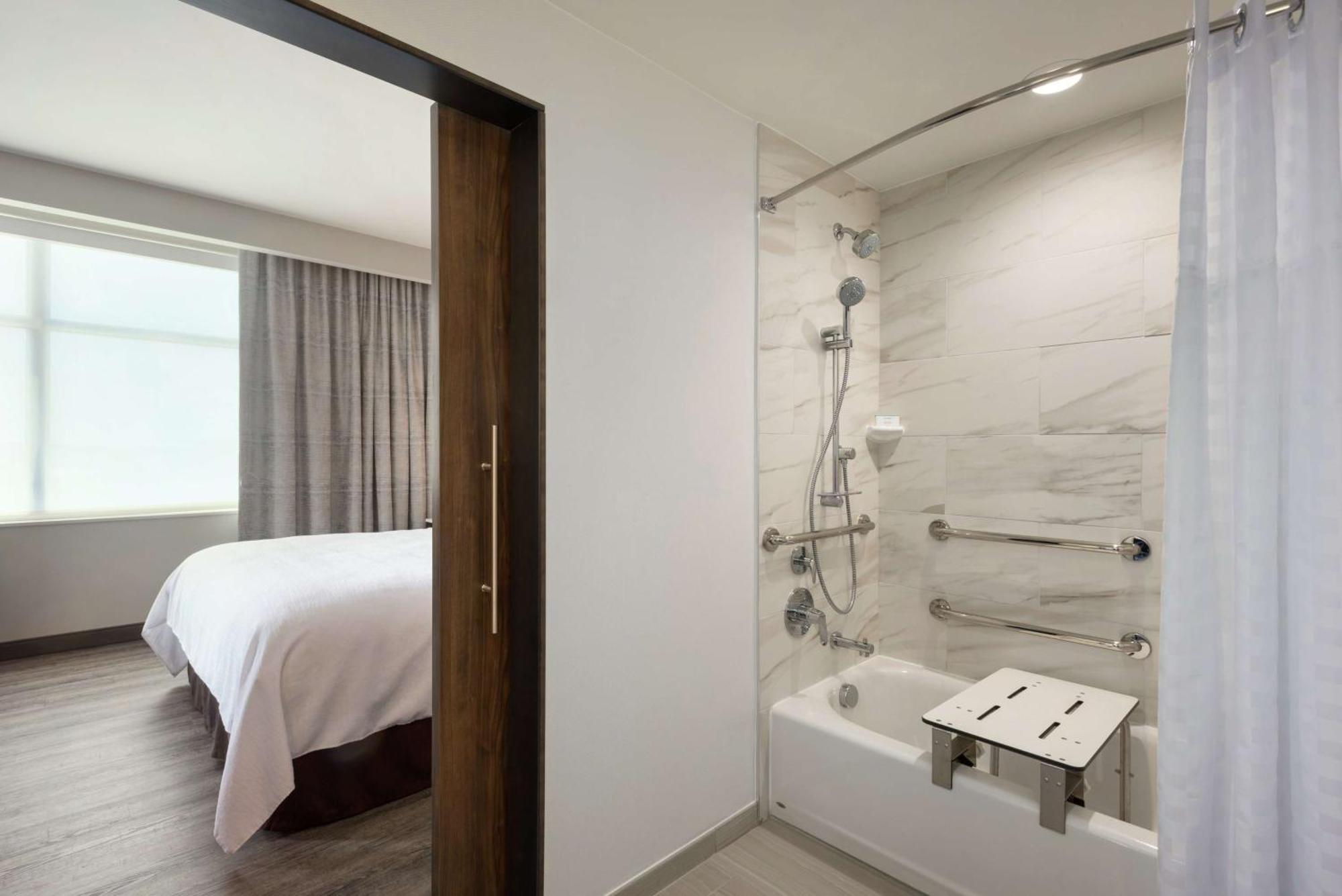 Embassy Suites By Hilton Noblesville Indianapolis Conv Ctr Екстериор снимка