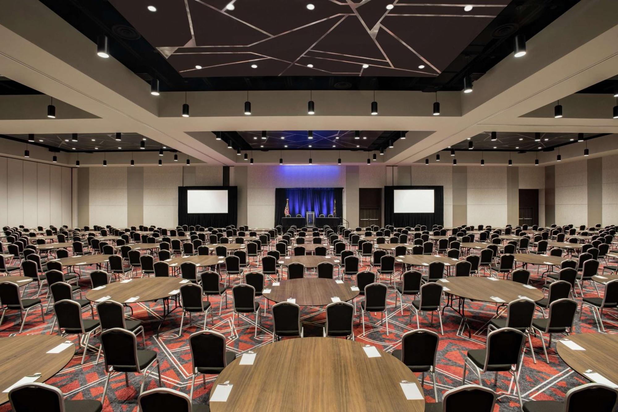 Embassy Suites By Hilton Noblesville Indianapolis Conv Ctr Екстериор снимка